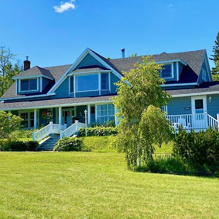 Broadwater Inn & Cottages Baddeck Inlet Eksteriør billede