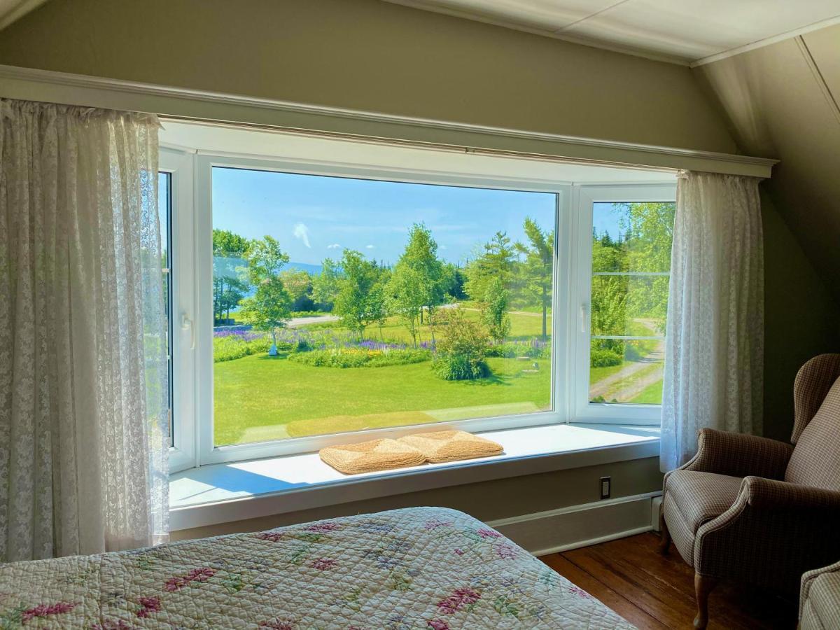 Broadwater Inn & Cottages Baddeck Inlet Eksteriør billede