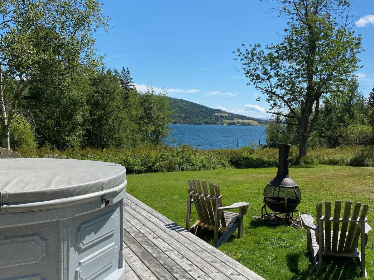 Broadwater Inn & Cottages Baddeck Inlet Eksteriør billede