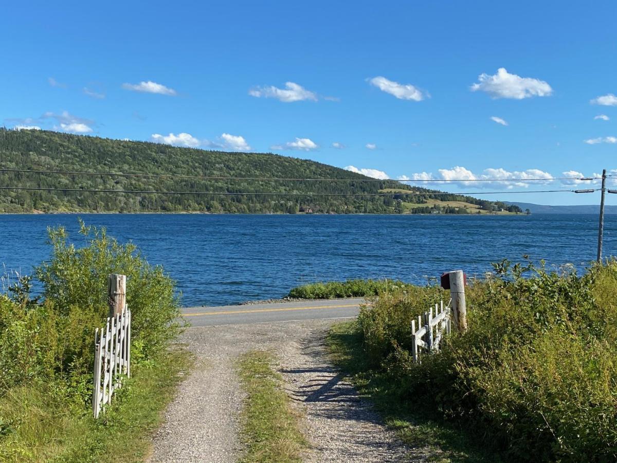 Broadwater Inn & Cottages Baddeck Inlet Eksteriør billede