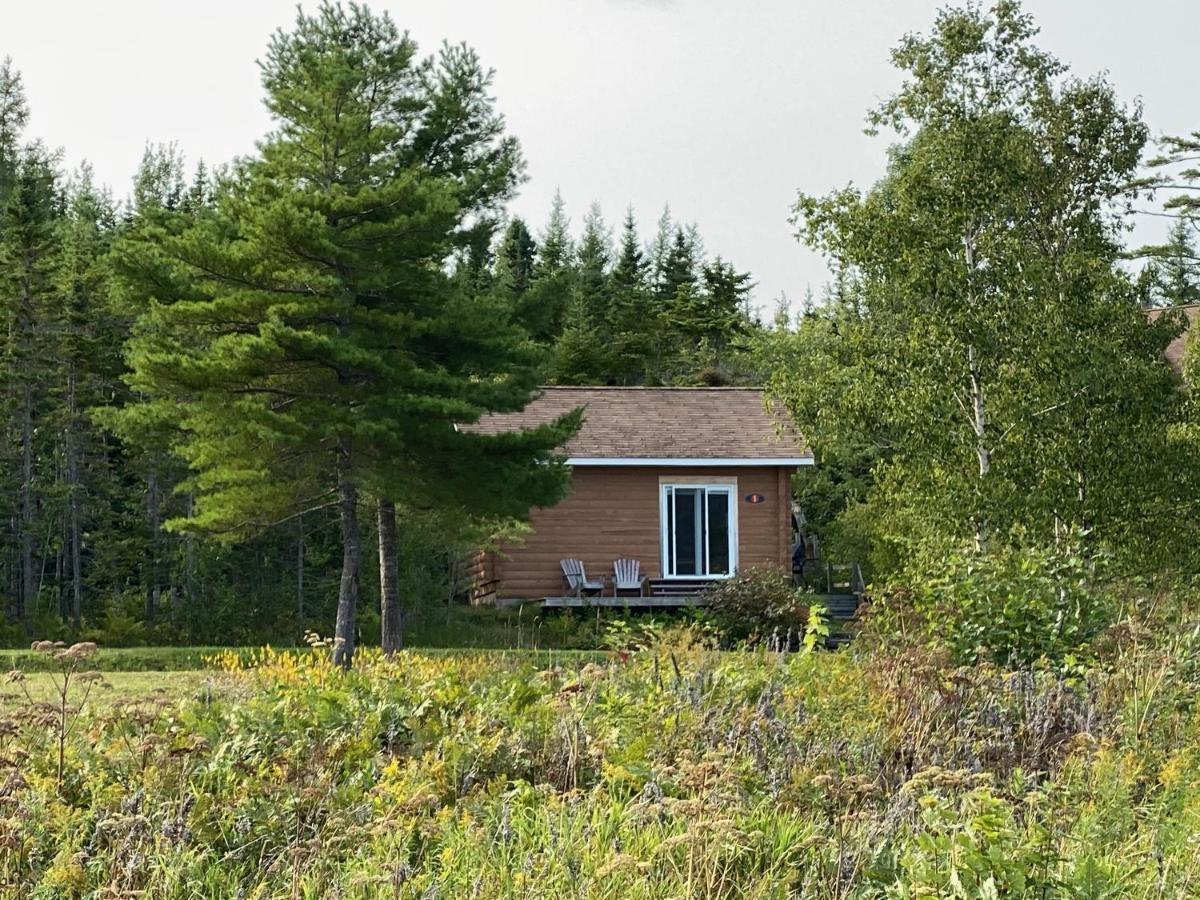 Broadwater Inn & Cottages Baddeck Inlet Eksteriør billede