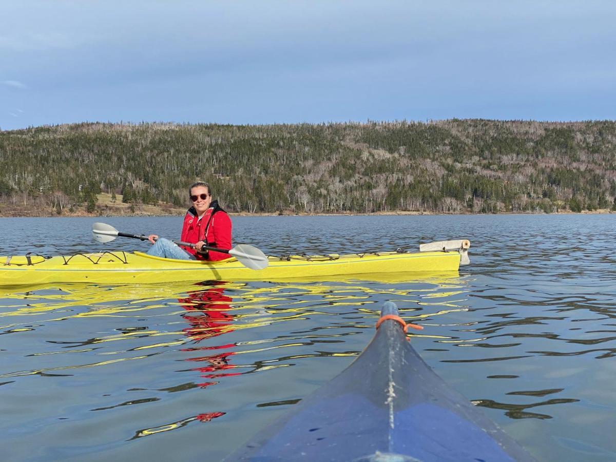 Broadwater Inn & Cottages Baddeck Inlet Eksteriør billede