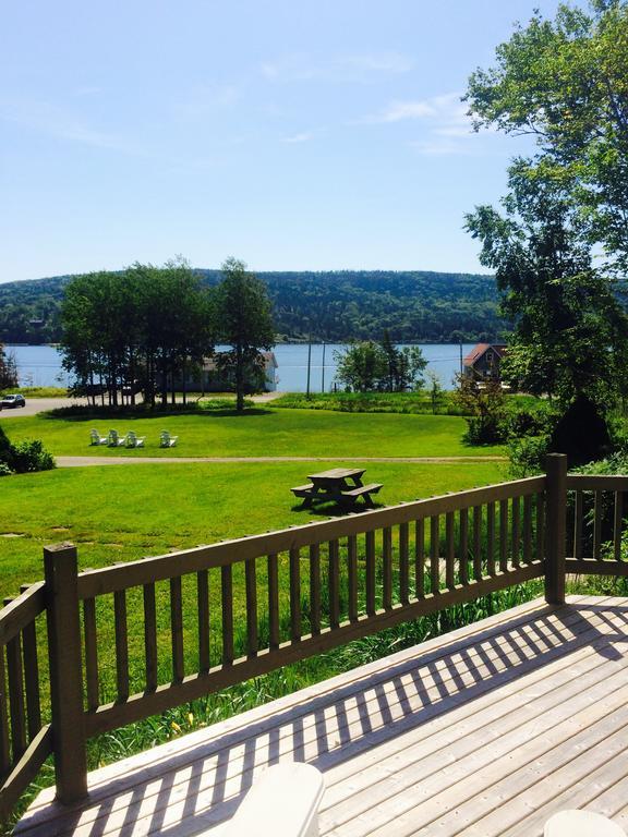 Broadwater Inn & Cottages Baddeck Inlet Eksteriør billede